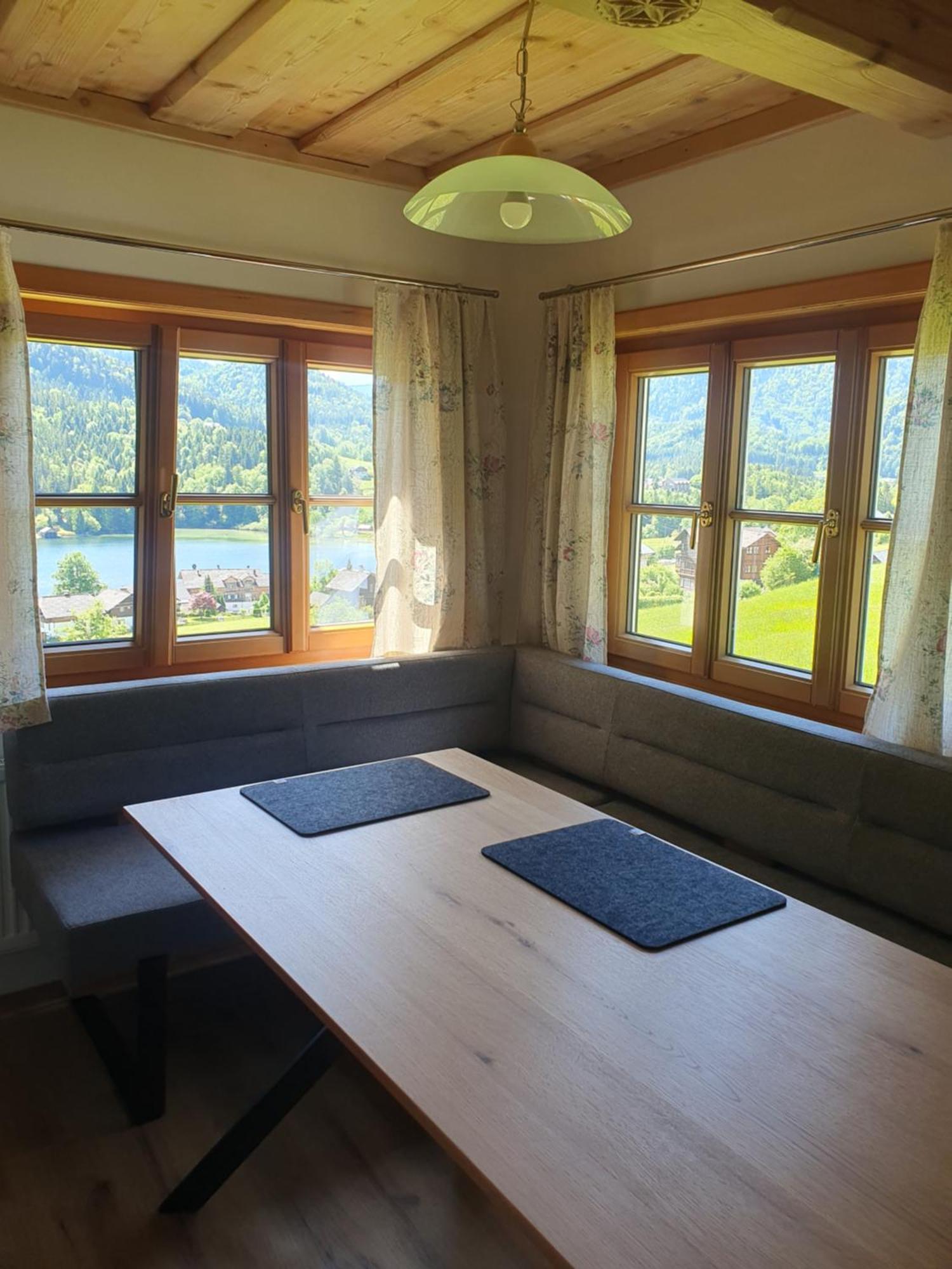 Haus Schraml Apartment Grundlsee Exterior photo
